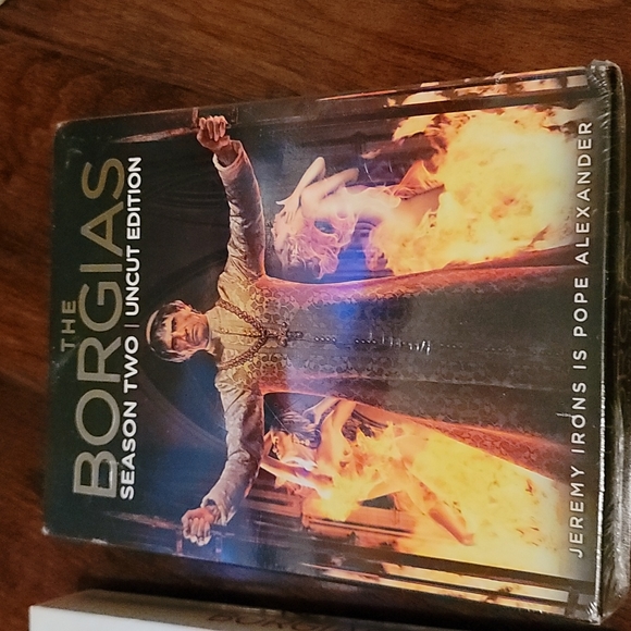 The Borgias *Season 1 and 2 Dvds - Picture 3 of 3